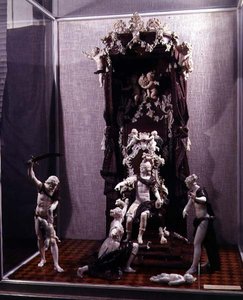 Salomonin tuomio, tehty Münchenissä, noin 1741 (norsunluu, pähkinä ja värillinen lasi) tekijältä Simon Troger